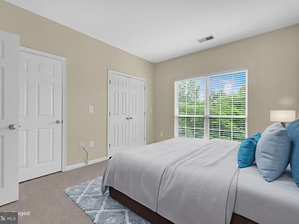 4850 Eisenhower Avenue 201, Alexandria VA 22304