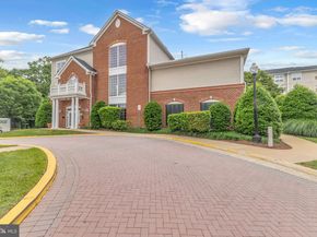 4850 Eisenhower Avenue 201, Alexandria VA 22304