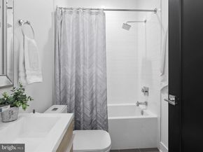 558 Harvard Street NW B, Washington DC 20001