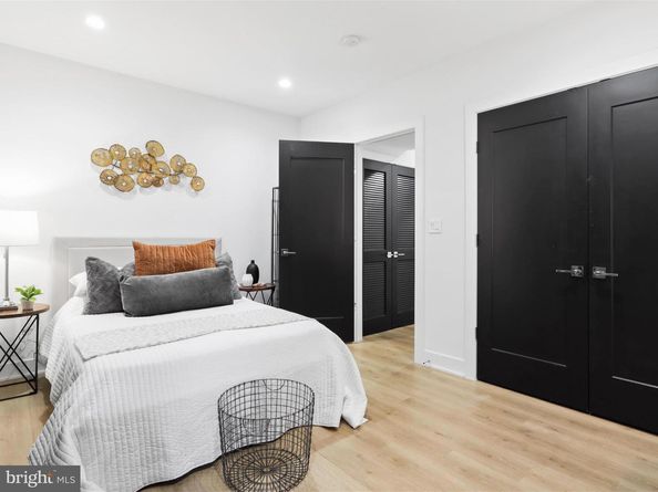 558 Harvard Street NW B, Washington DC 20001