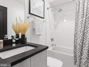 558 Harvard Street NW B, Washington DC 20001