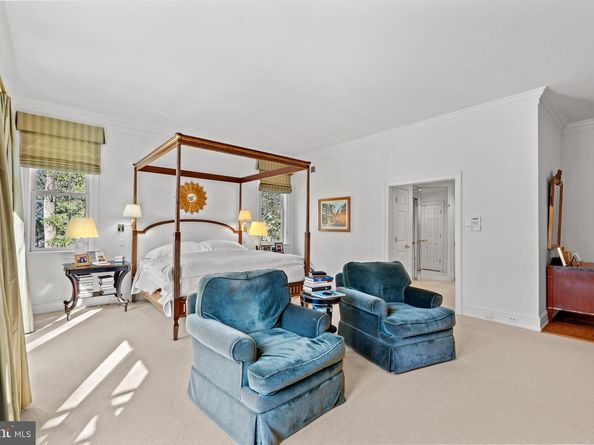 1110 Harvey Road, Mclean VA 22101