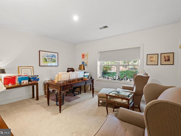 1110 Harvey Road, Mclean VA 22101