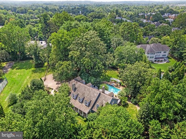 1110 Harvey Road, Mclean VA 22101