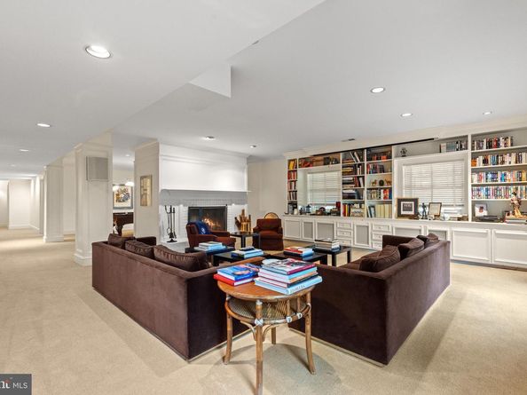 1110 Harvey Road, Mclean VA 22101
