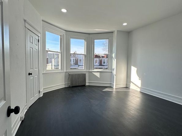 3815 N 16TH Street, Philadelphia PA 19140