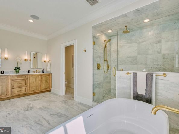 3154 N Quincy Street, Arlington VA 22207