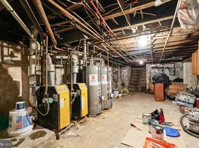 1917 E Allegheny Avenue, Philadelphia PA 19134