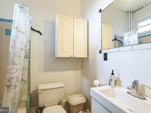 1917 E Allegheny Avenue, Philadelphia PA 19134