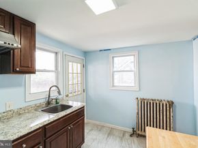 1917 E Allegheny Avenue, Philadelphia PA 19134