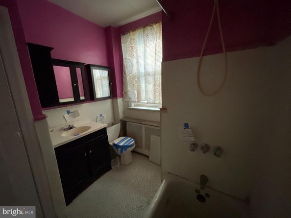 1429 W Olney Avenue, Philadelphia PA 19141