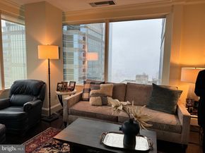 50 S 16TH Street 4204, Philadelphia PA 19102