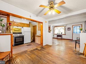 7215 Guyer Avenue, Philadelphia PA 19153