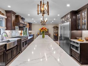 80 High Point W, Huntingdon Valley PA 19006