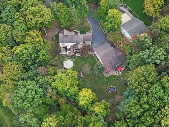 80 High Point W, Huntingdon Valley PA 19006