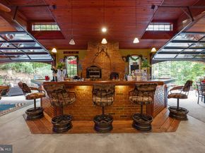 80 High Point W, Huntingdon Valley PA 19006