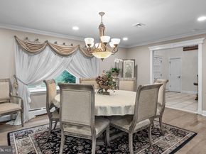 80 High Point W, Huntingdon Valley PA 19006