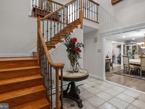 80 High Point W, Huntingdon Valley PA 19006