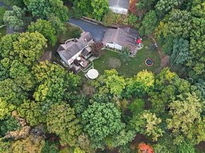 80 High Point W, Huntingdon Valley PA 19006