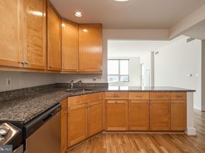 717 S Chris Columbus Boulevard 1210, Philadelphia PA 19147
