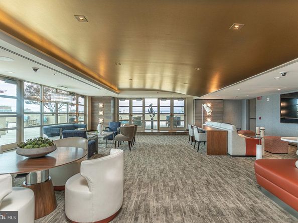 717 S Chris Columbus Boulevard 1210, Philadelphia PA 19147