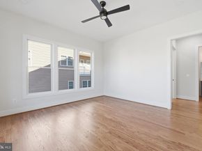 7631 Lisle Avenue, Falls Church VA 22043