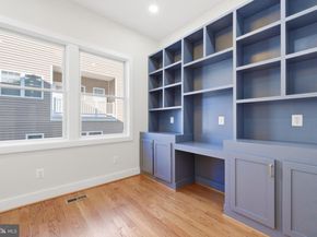 7631 Lisle Avenue, Falls Church VA 22043