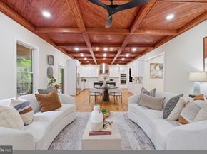 7631 Lisle Avenue, Falls Church VA 22043