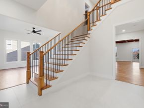 7631 Lisle Avenue, Falls Church VA 22043