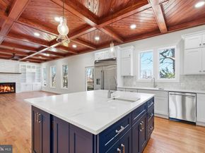 7631 Lisle Avenue, Falls Church VA 22043