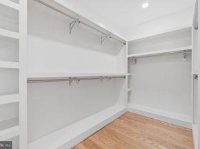 7631 Lisle Avenue, Falls Church VA 22043