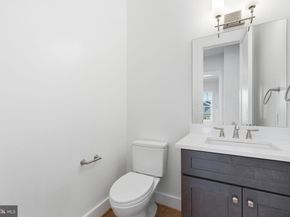 7631 Lisle Avenue, Falls Church VA 22043
