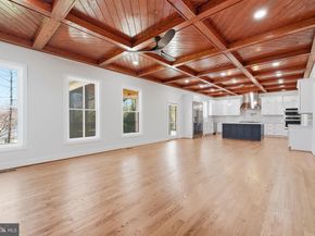 7631 Lisle Avenue, Falls Church VA 22043