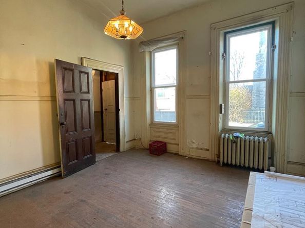 1225 N 6TH Street, Philadelphia PA 19122