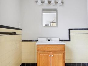 5122 N Broad Street, Philadelphia PA 19141