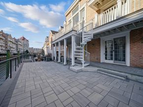30 Half Moon Isle, Jersey City NJ 07305-5408