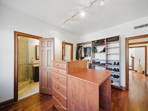 30 Half Moon Isle, Jersey City NJ 07305-5408