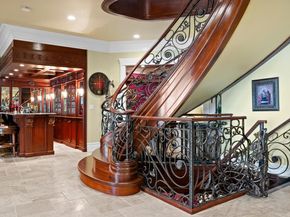 32 Benmore Terrace, Bayonne NJ 07002