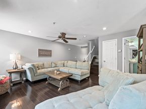 32 Marina Dr, Bayonne NJ 07002