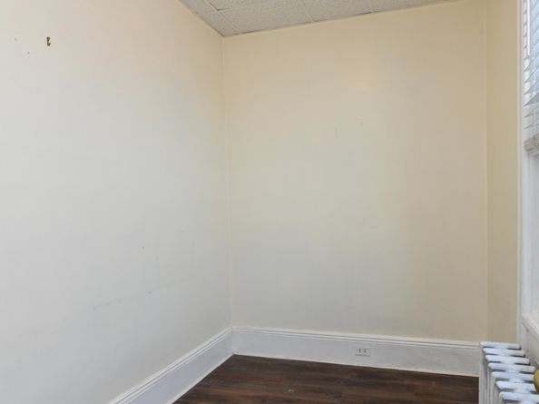 426 Hancock Pl, Fairview NJ 07022