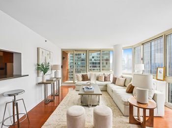 20 2nd St