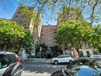 50 Glenwood Ave