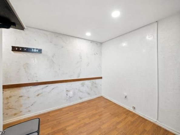 50 Glenwood Ave 702, Jersey City NJ 07306