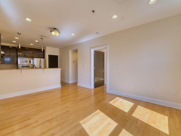 108 Jackson St 3A, Hoboken NJ 07030