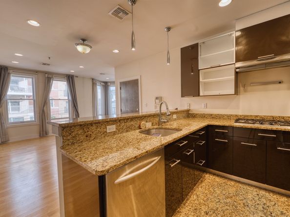 108 Jackson St 3A, Hoboken NJ 07030