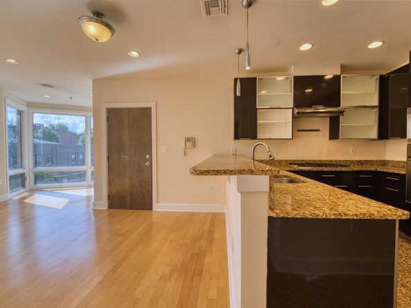 108 Jackson St 3A, Hoboken NJ 07030