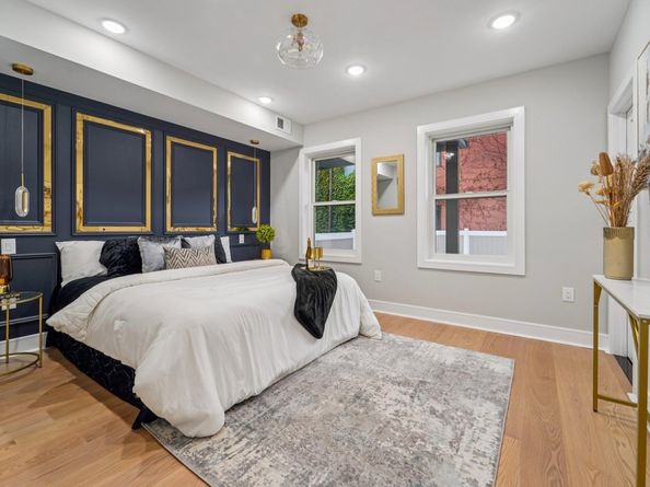 20 Marion Pl, Jersey City NJ 07306