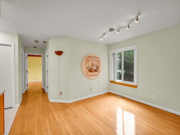 395 Whimbrel Lane 395, Secaucus NJ 07094