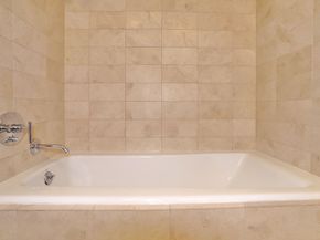 4 Beacon Way 302, Jersey City NJ 07304