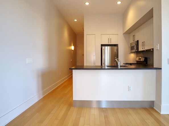 4 Beacon Way 302, Jersey City NJ 07304